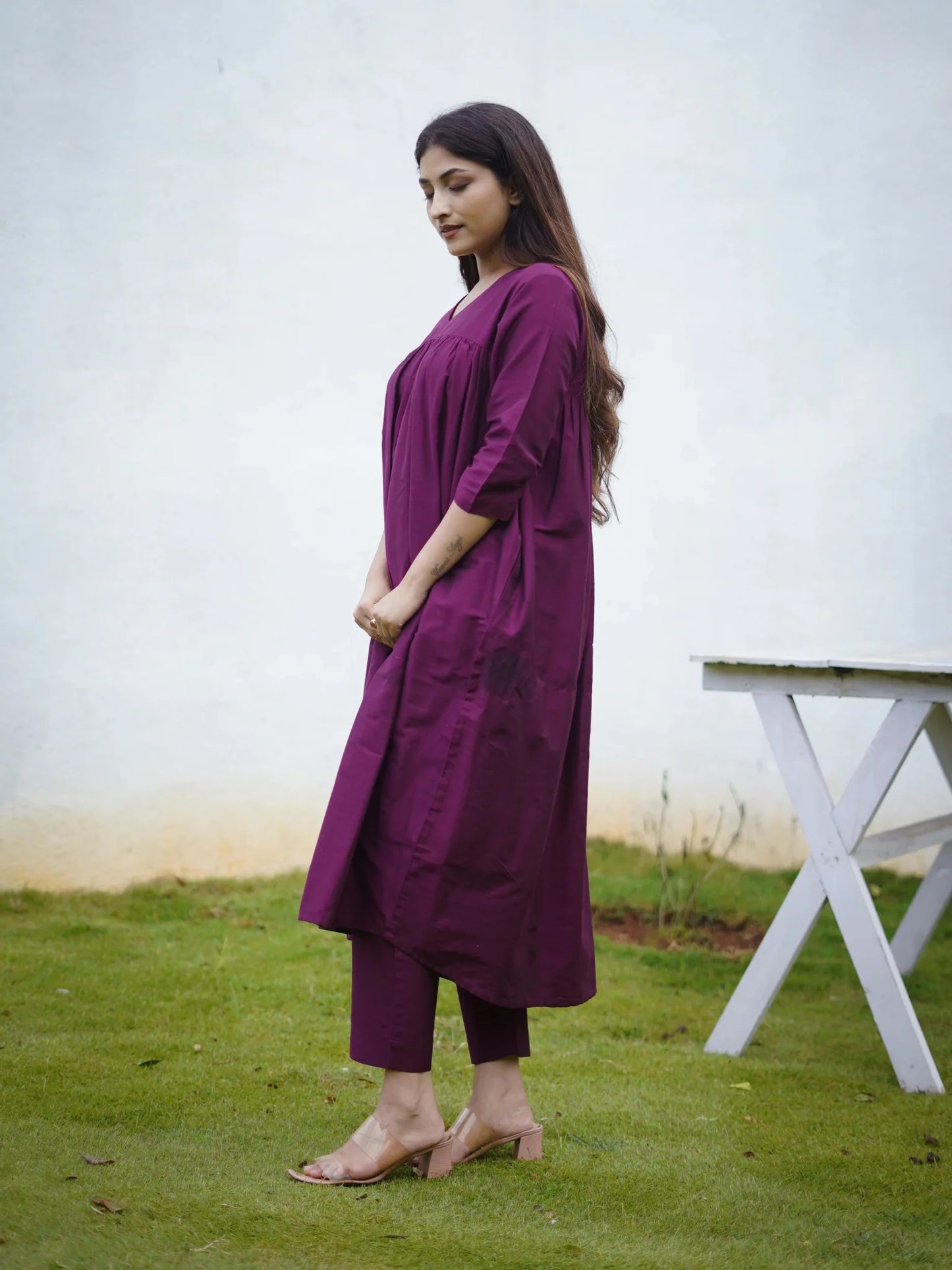 "Grace in Gathered Cotton – V-Neck Kurta Set with Pocket Pants"