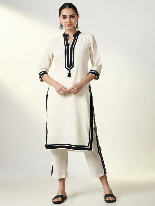 Contrast Elegance – Premium  Cotton Kurta Pant Set by Vedora