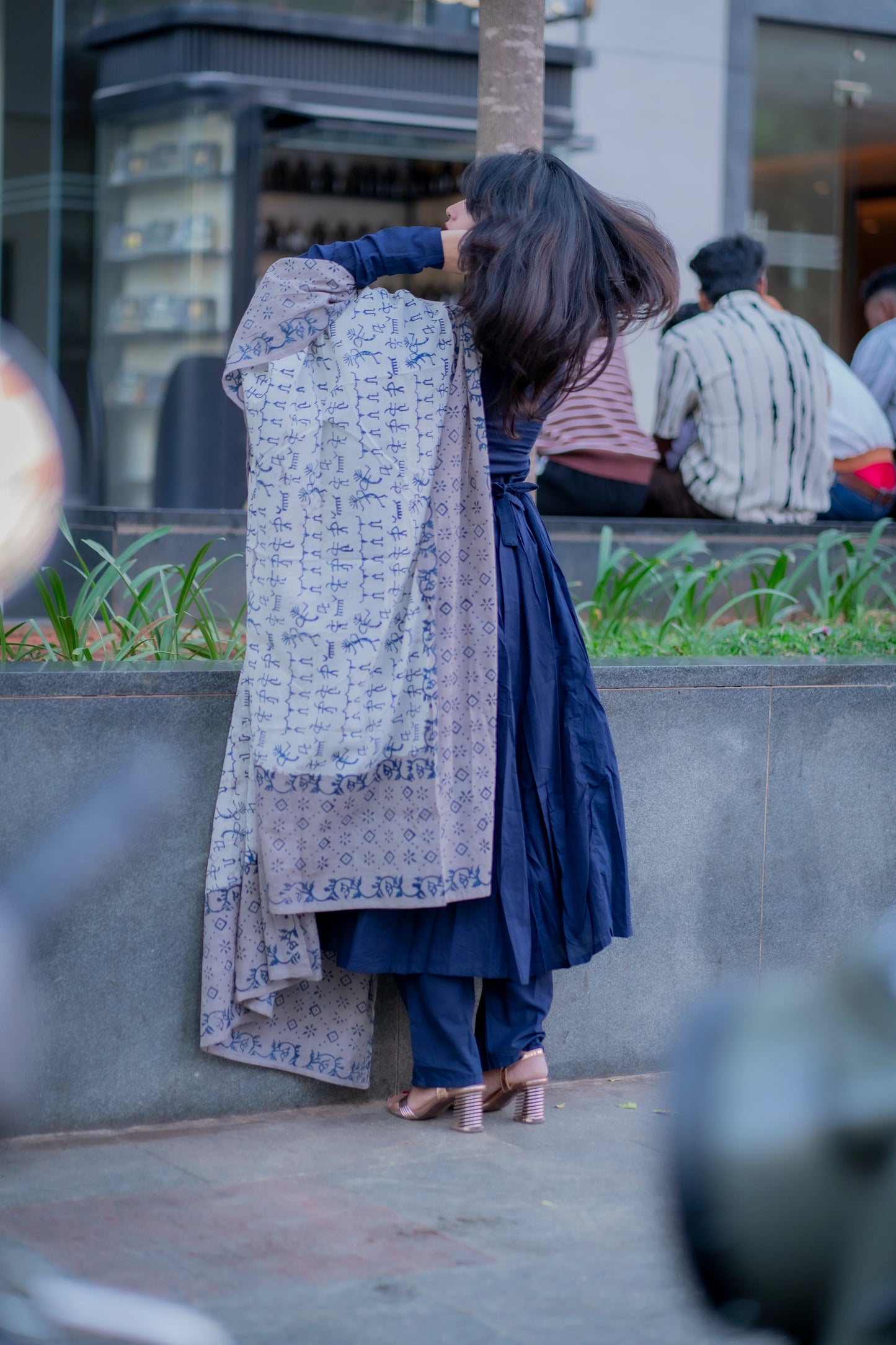 Midnight Grace 3-Piece Handloom Cotton Suit Set