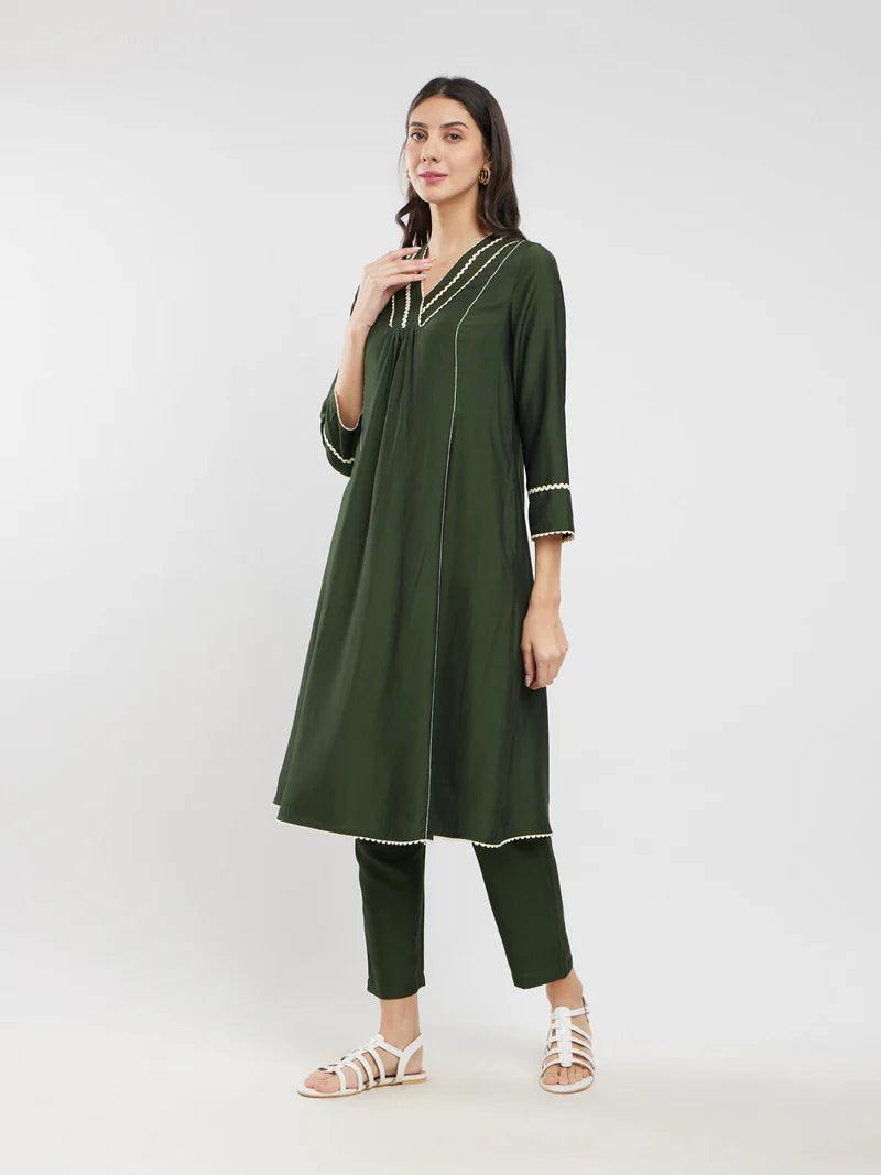 Solid Lace Detail Kurta Set – Olive | Vedora