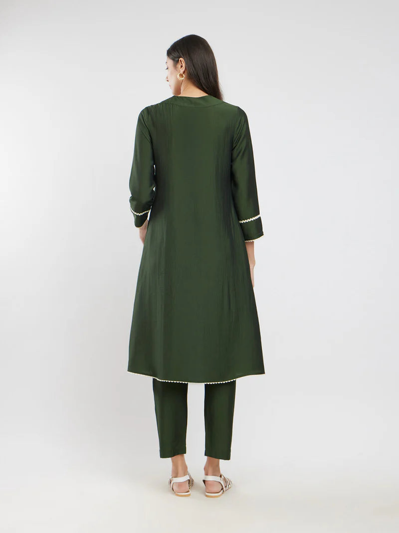Solid Lace Detail Kurta Set – Olive | Vedora