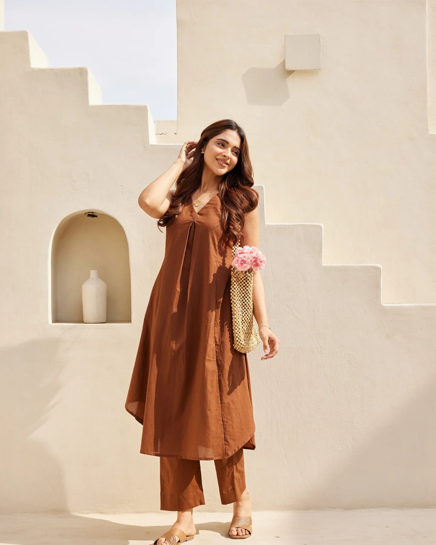 Basic V-Neck Flared Sleeveless Kurta Set with Pants