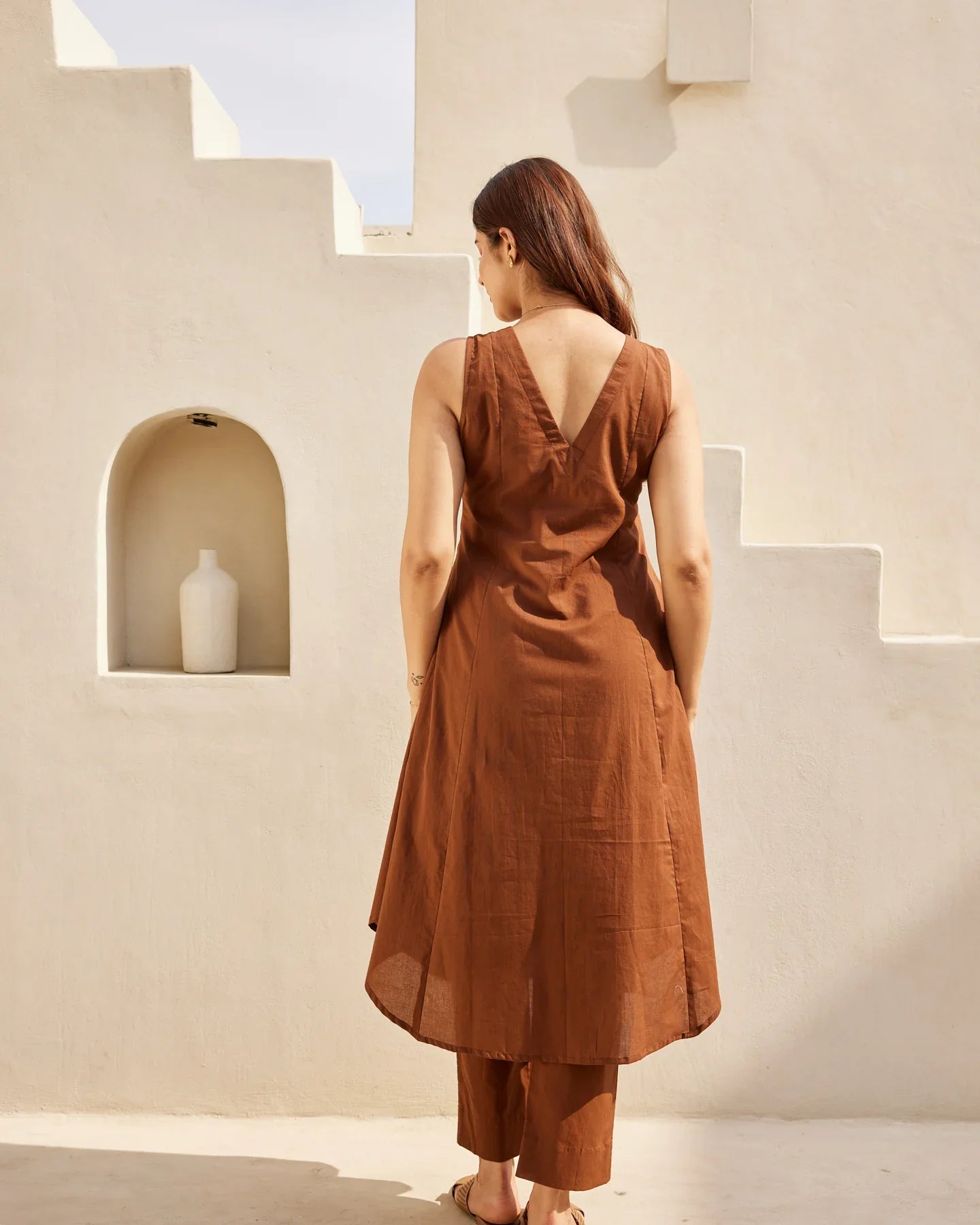 Basic V-Neck Flared Sleeveless Kurta Set with Pants