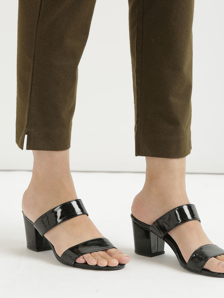 Vedora Essentials: Olive Green Cotton Pants for Timeless Style