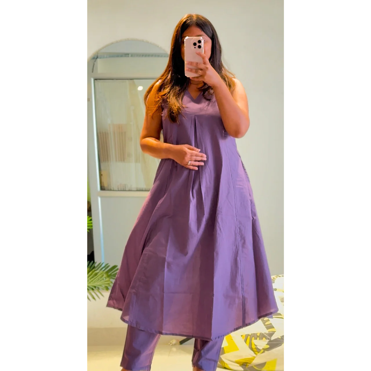 Basic V-Neck Flared Sleeveless Kurta Set with Pants