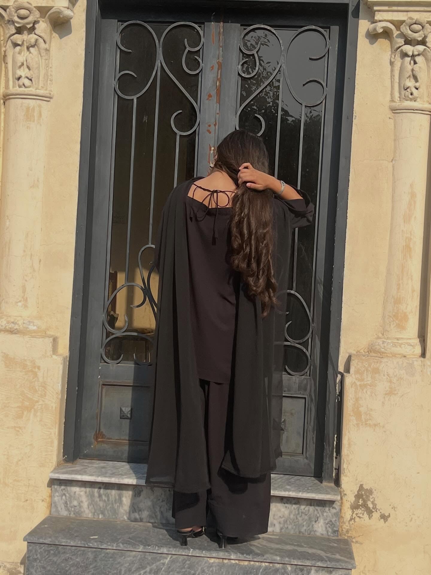 Vedora 'Amina' Breathable Black Farshi Salwar Set