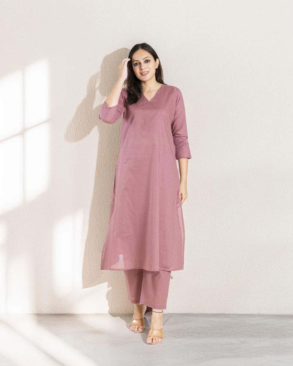 Classic Noir" – Redefining Everyday Elegance by Vedora