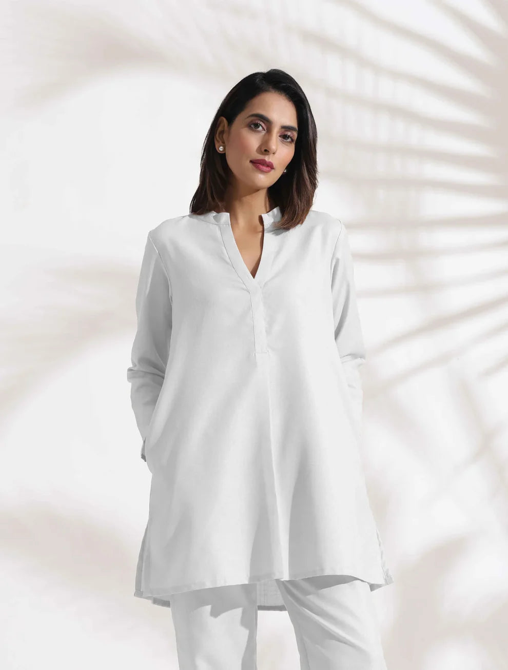 "Shama" - Elegant Ivory Cotton Flex Tunic & Pants Set with Central Lace Detailing