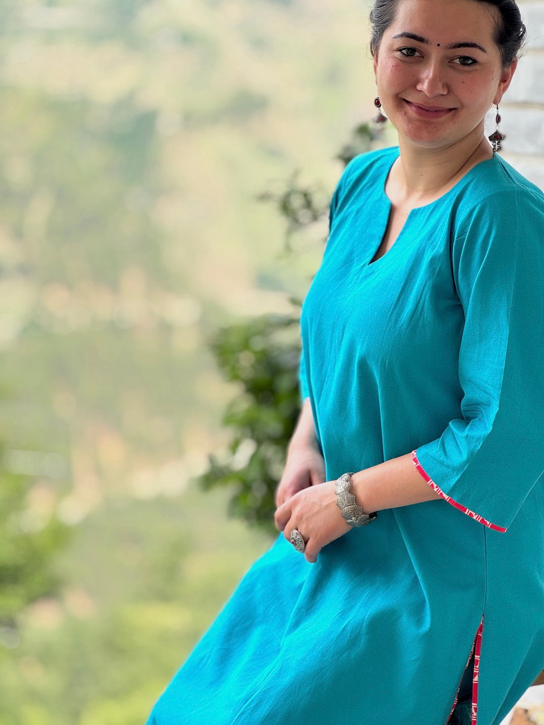 “Minimal  Relaxed Fit Kurta Set – Your Everyday Elegance!”