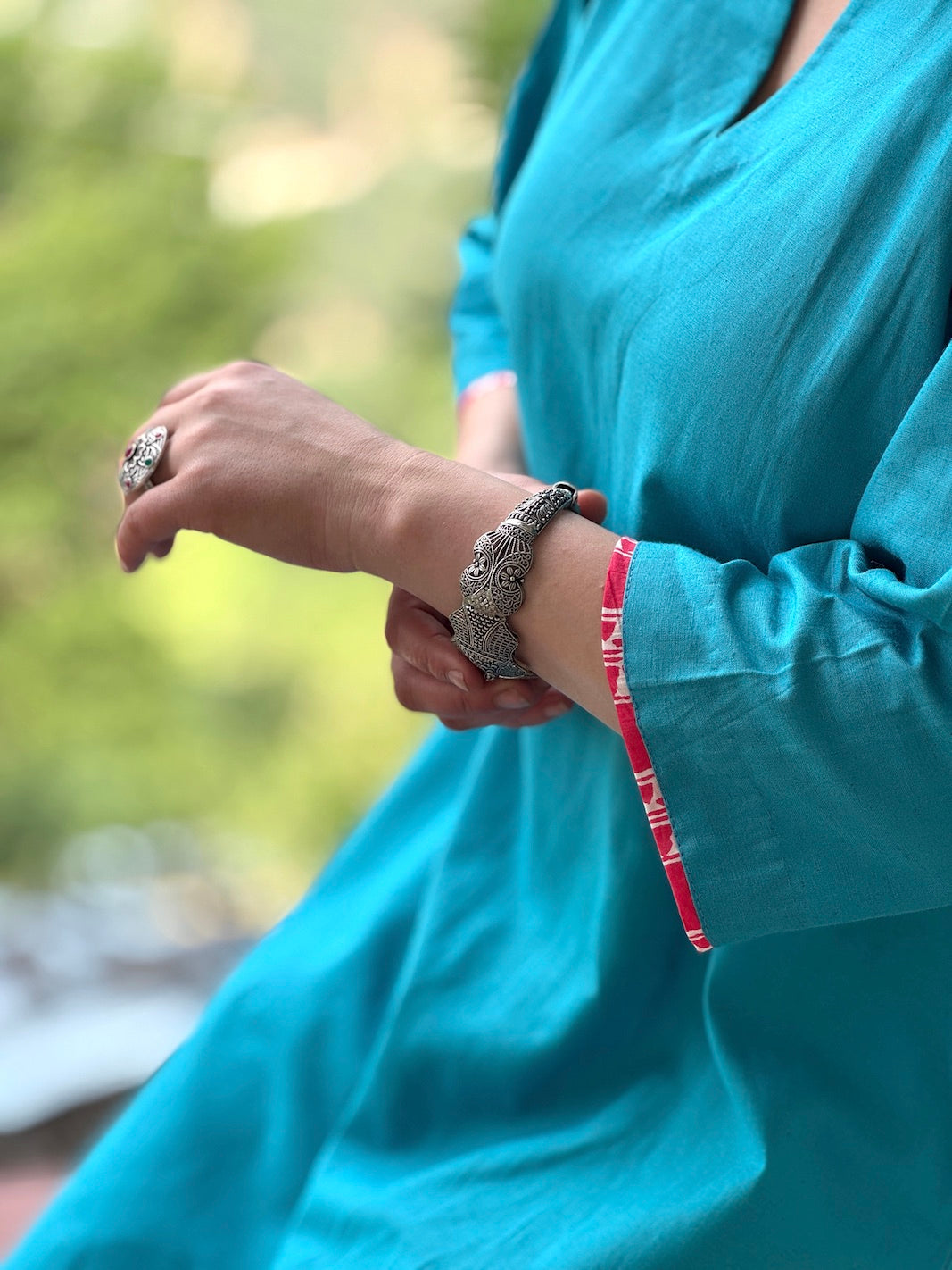 “Minimal  Relaxed Fit Kurta Set – Your Everyday Elegance!”