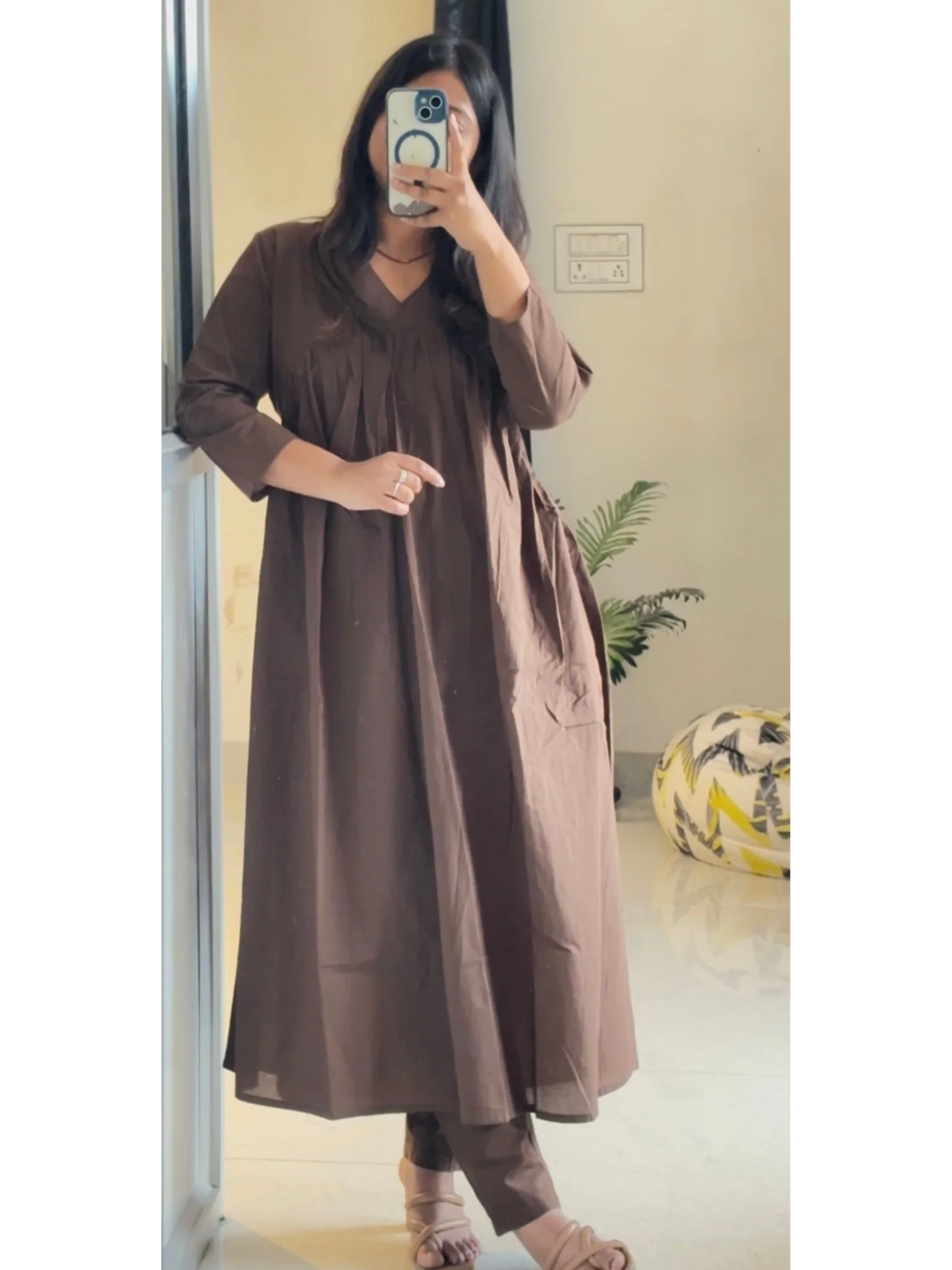 "Grace in Gathered Cotton – V-Neck Kurta Set with Pocket Pants"