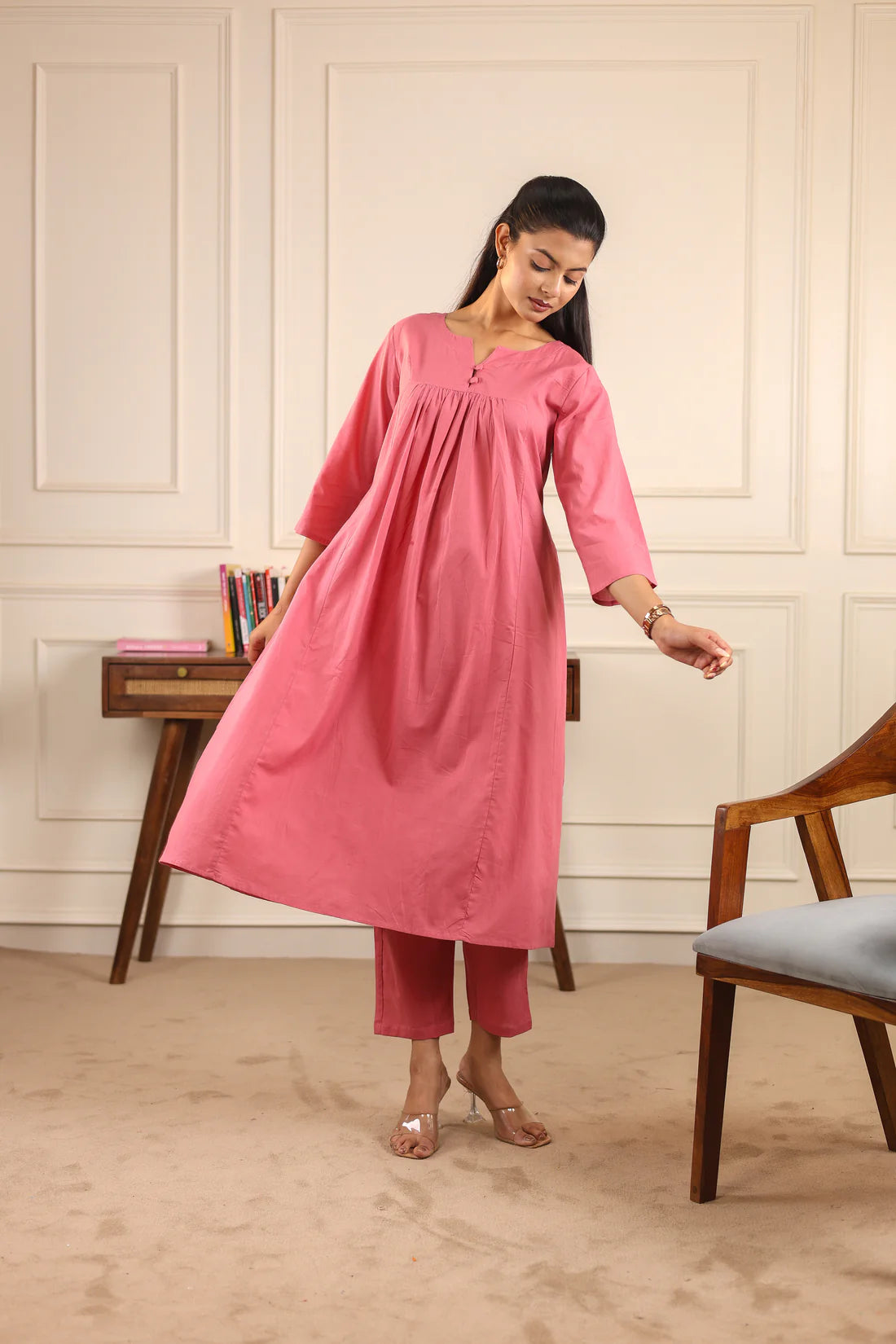 "Nayra" - Flowy Gathered Yoke Cotton Kurta & Straight Pants Set