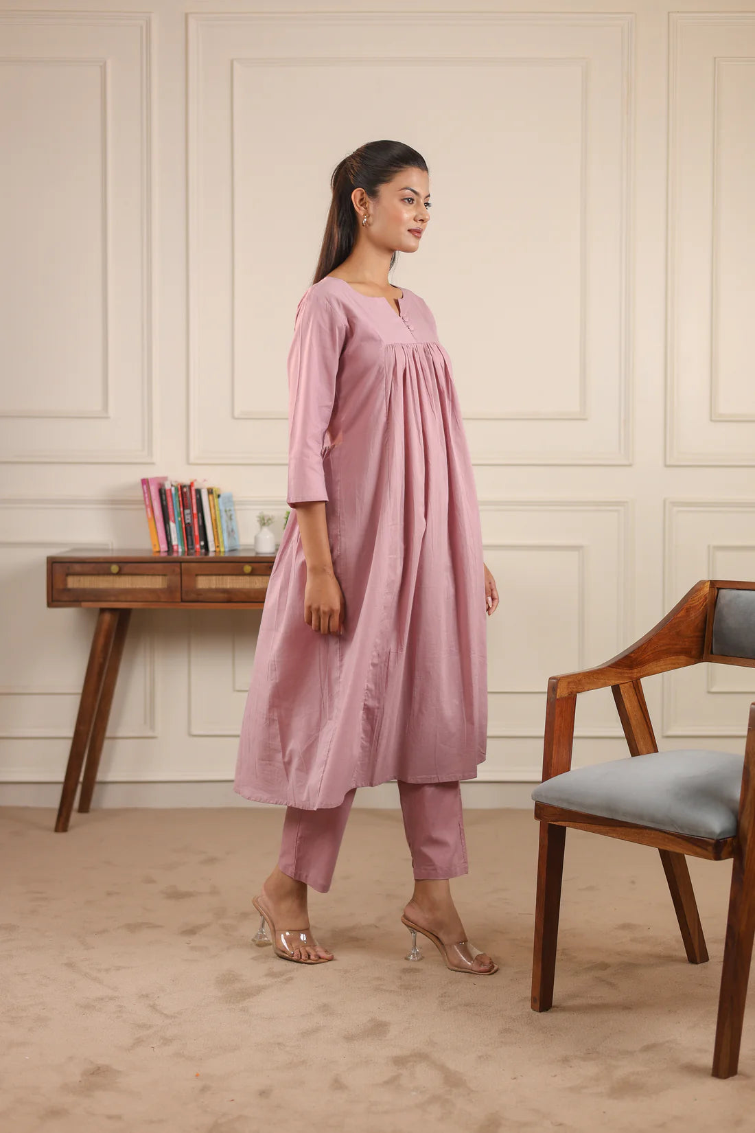 "Nayra" - Flowy Gathered Yoke Cotton Kurta & Straight Pants Set