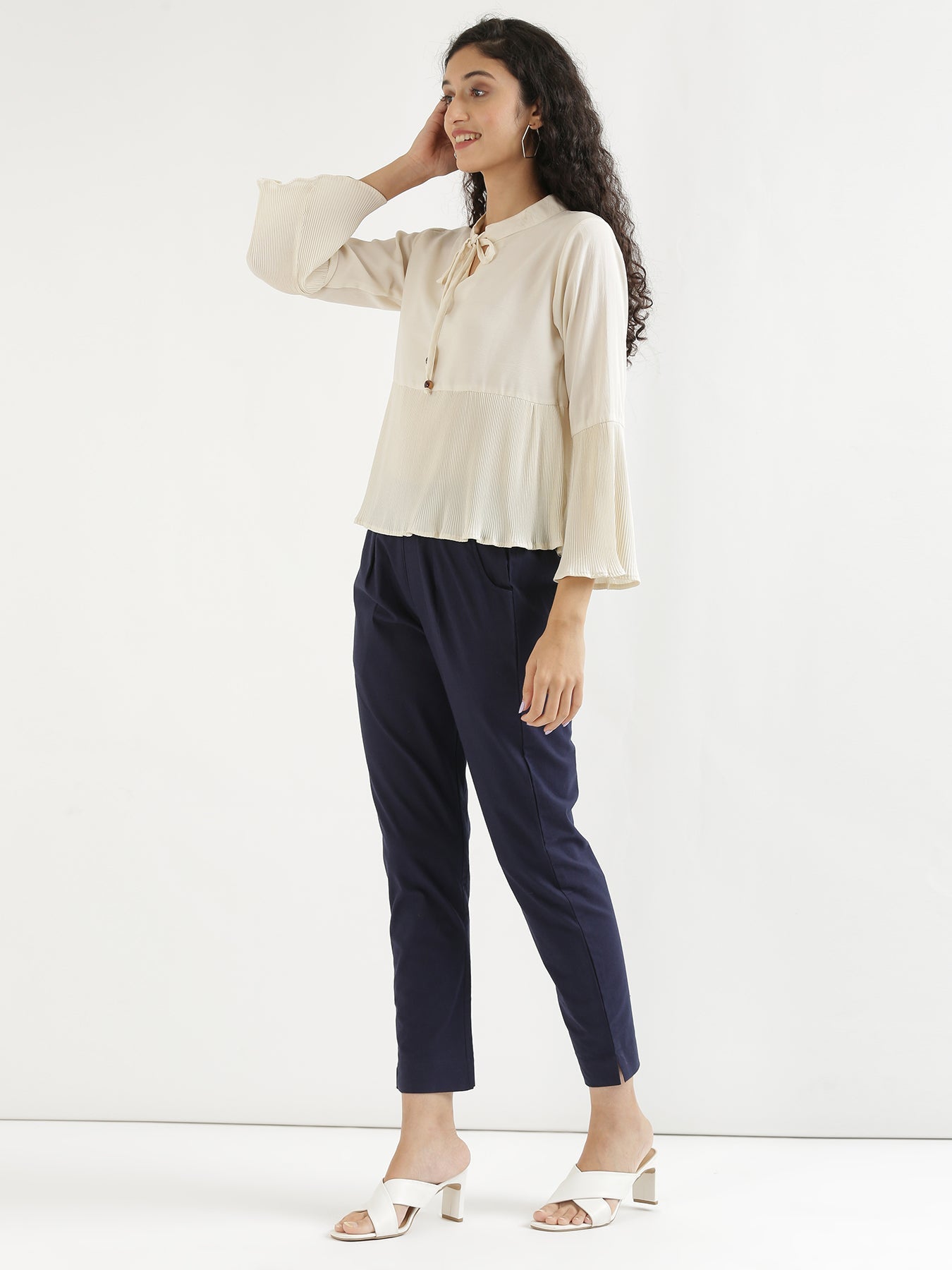 Vedora Versatility: Navy Blue Cotton Pants for Every Occasion