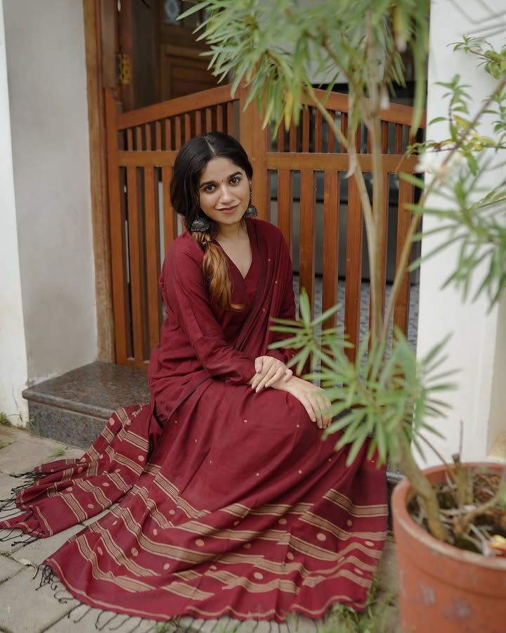 Elevate Everyday Elegance with Vedora's Signature Cotton Kurta Set