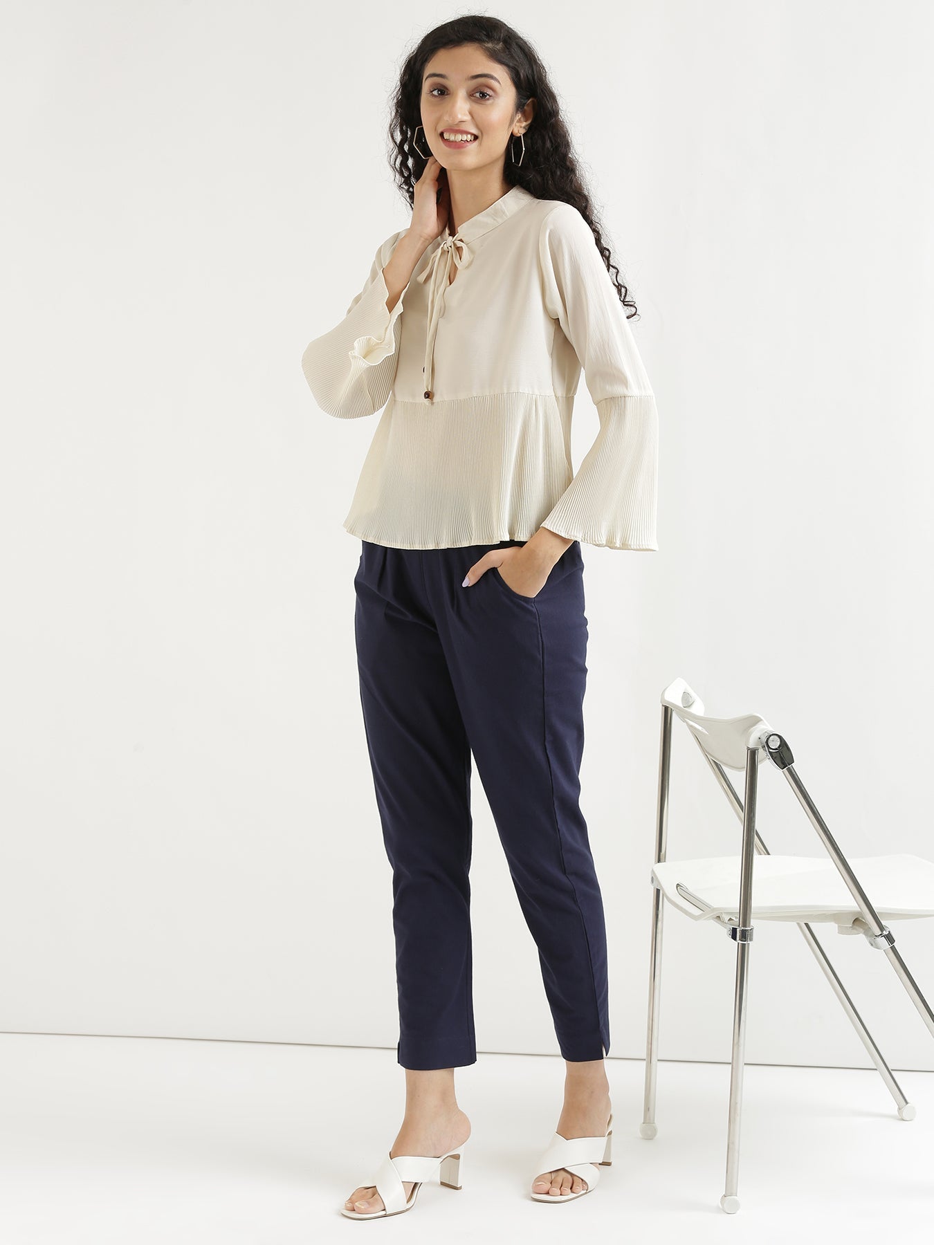 Vedora Versatility: Navy Blue Cotton Pants for Every Occasion