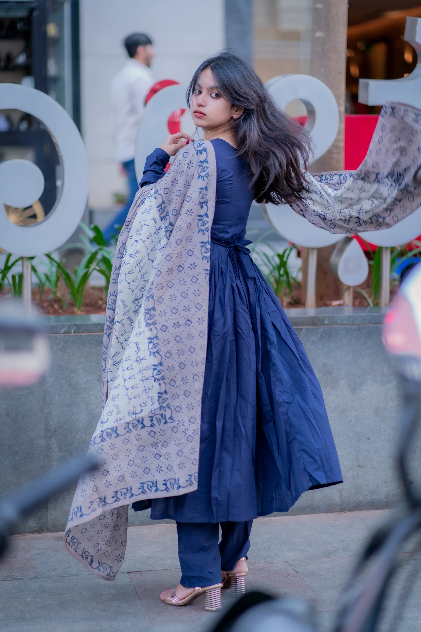 Midnight Grace 3-Piece Handloom Cotton Suit Set