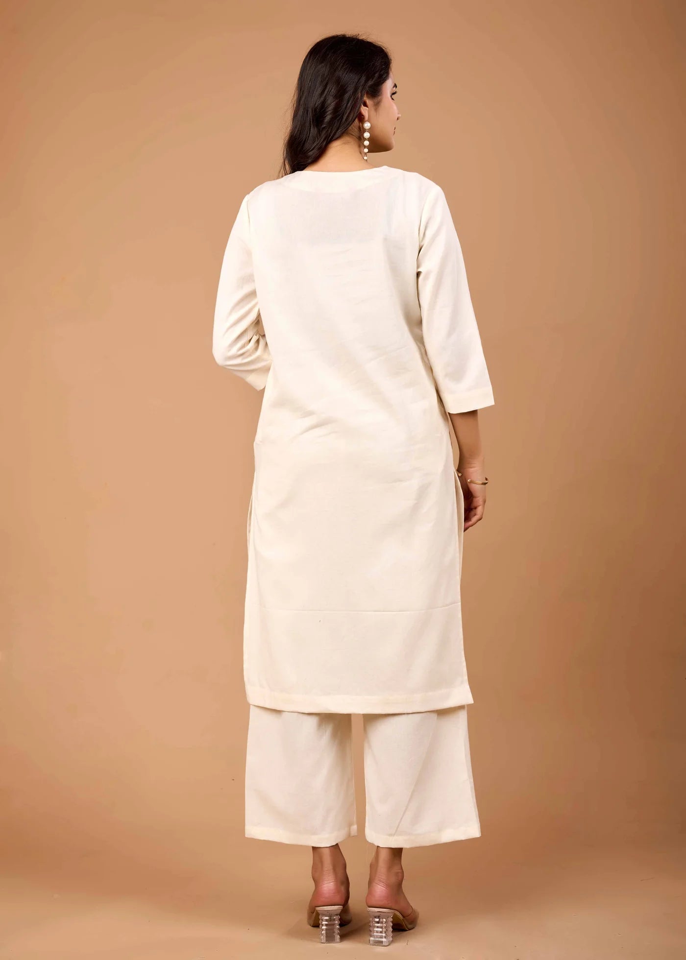 Classic Noir" – Redefining Everyday Elegance by Vedora