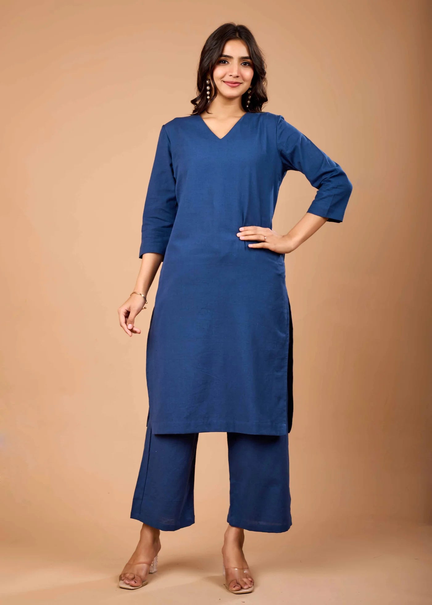 Classic Noir" – Redefining Everyday Elegance by Vedora