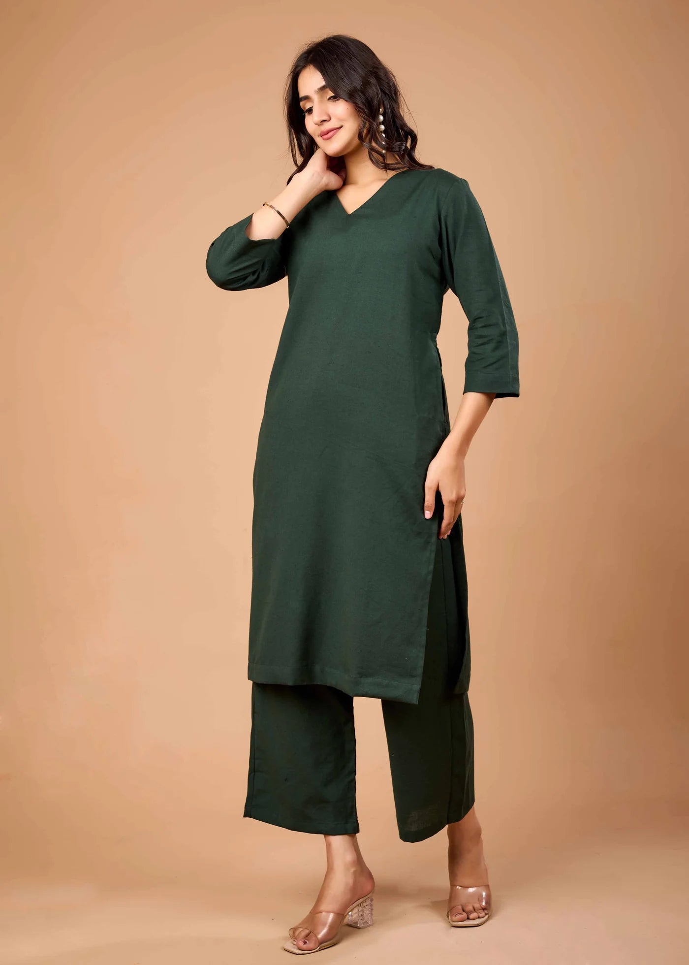 Classic Noir" – Redefining Everyday Elegance by Vedora