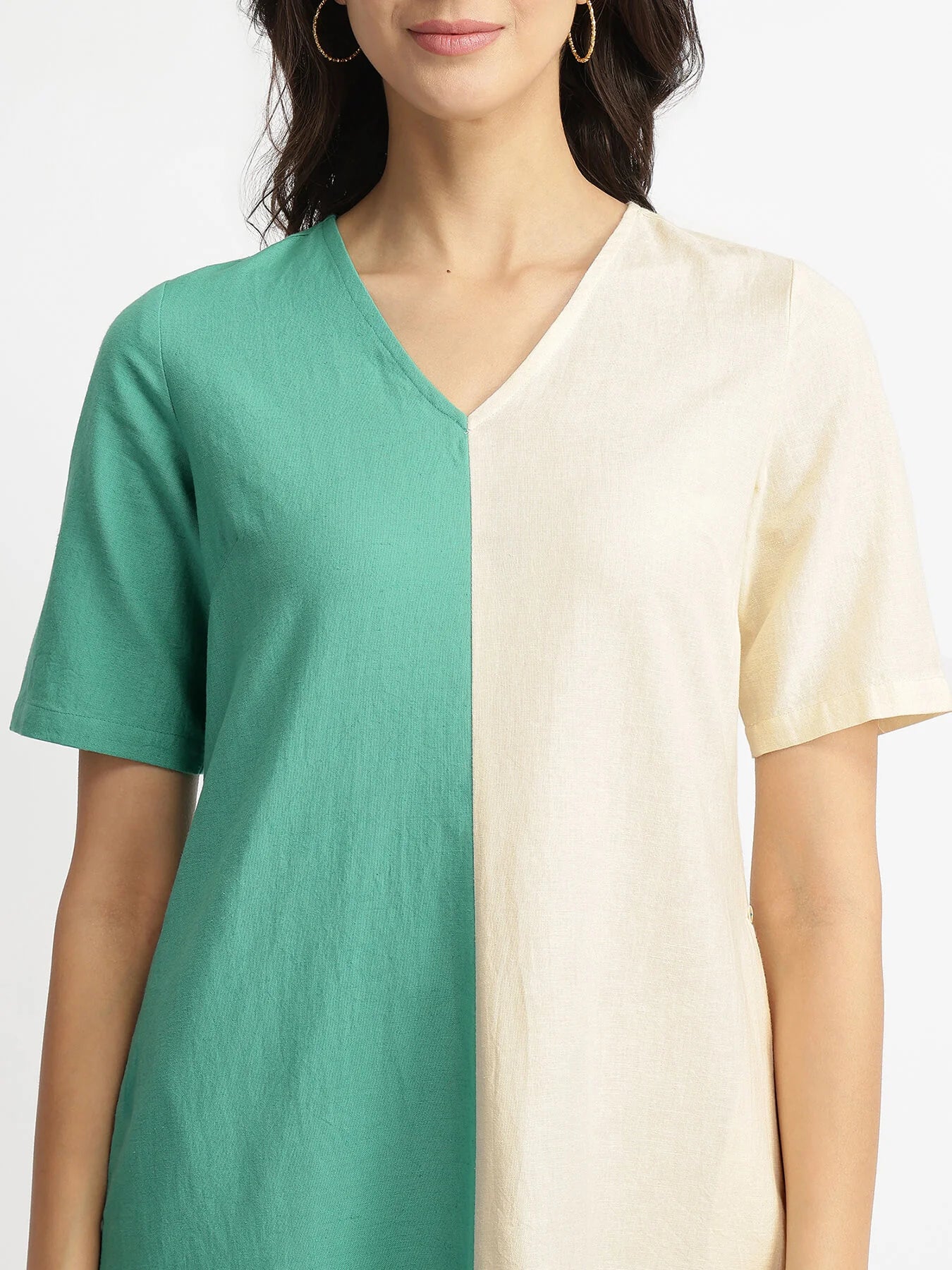 Serene Contrast – Teal & Off-White Linen Blend Kurta Set