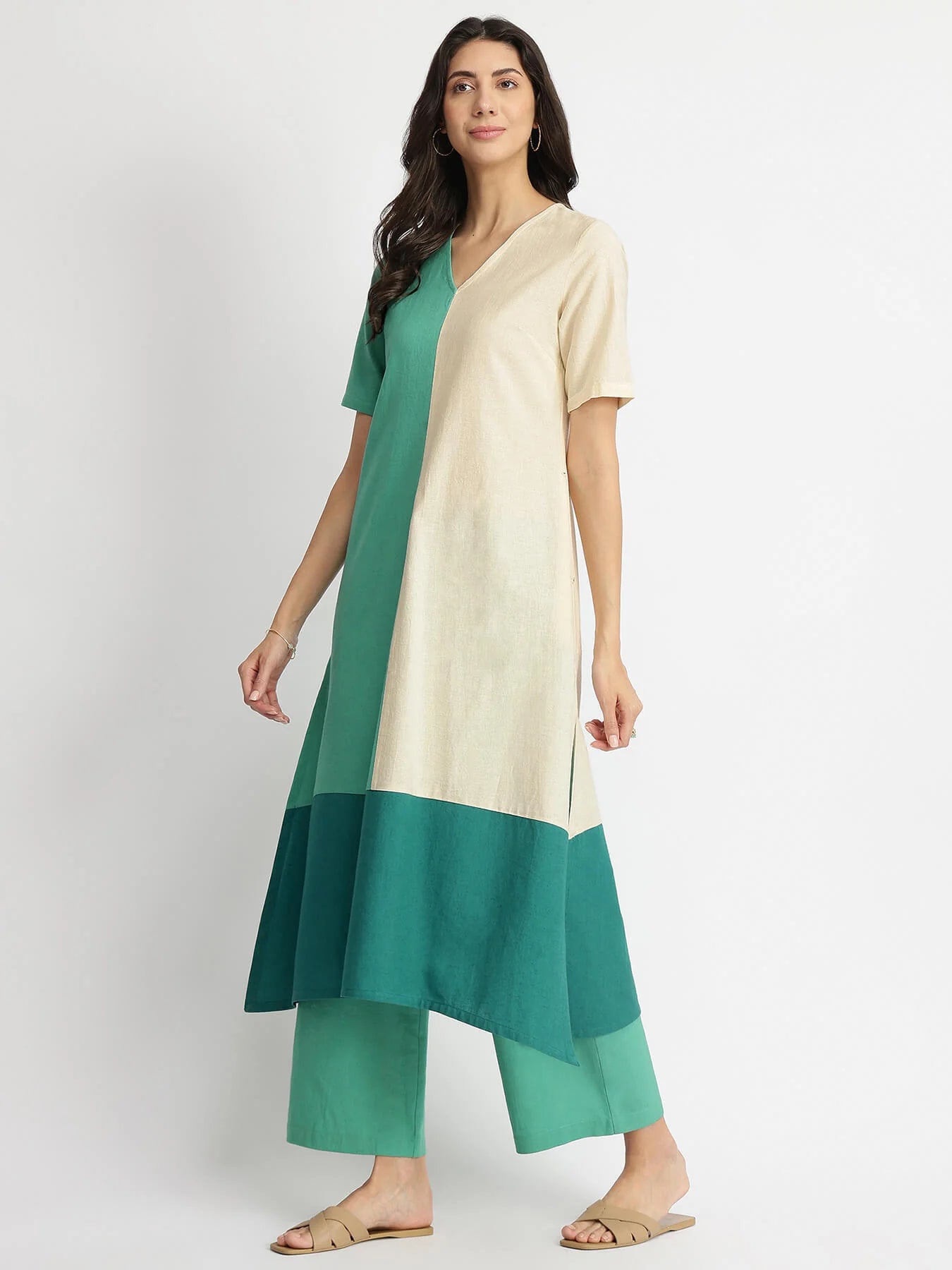 Serene Contrast – Teal & Off-White Linen Blend Kurta Set