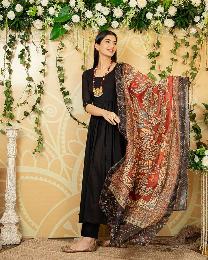 Peacock Kalamkari Suit Set – Timeless Tradition with a Contemporary Touch