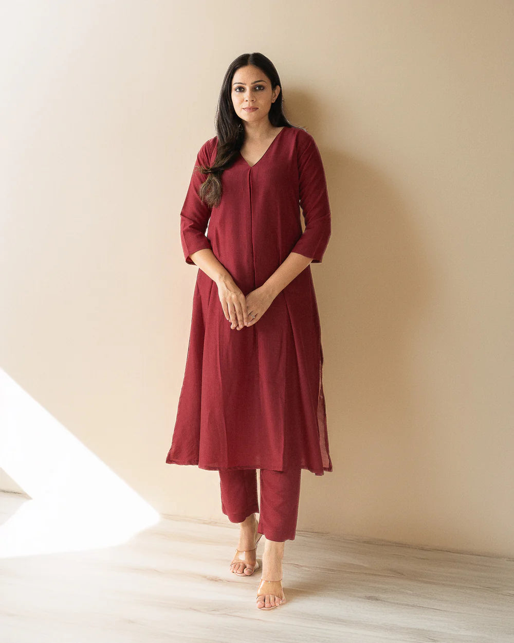 Modern Ethnic Muse – Vedora’s Cotton Kurta Pant Set with 3/4th Sleeves
