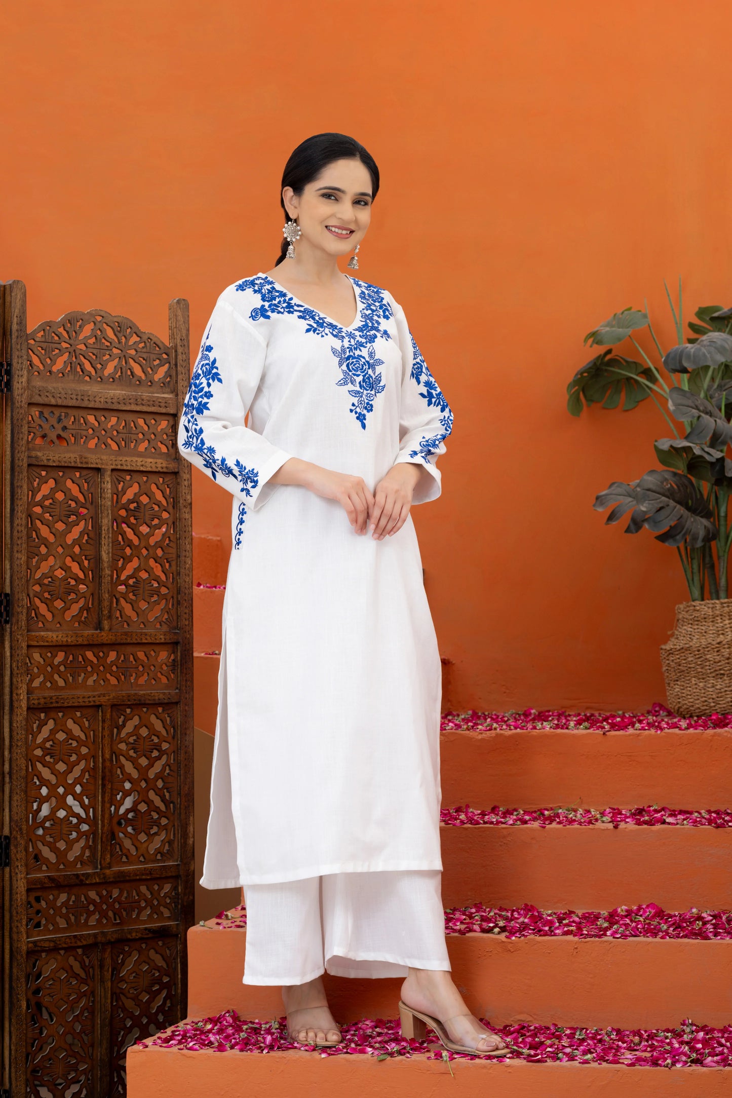 Noor-e-Indigo: White Embroidered Phiran Kurta Set