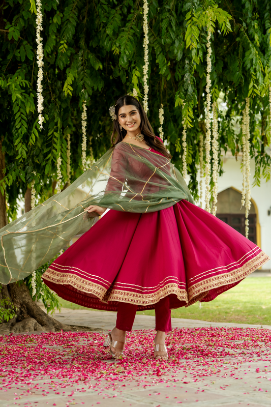 Heritage Bloom Suit Set