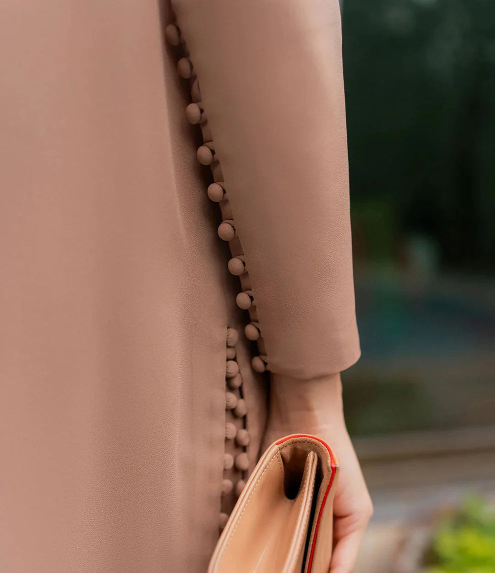 "Adah" - Flowy Butter Crepe Fabric Kurta & Pants Set