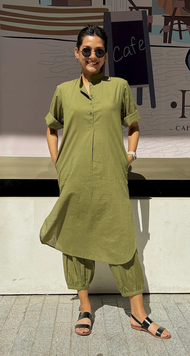 "Gati" - Cotton Slub Kurta Set with Balloon Pants