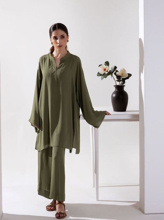 "The Verra" – Olive Green Rayon Minimalist Kurta Set