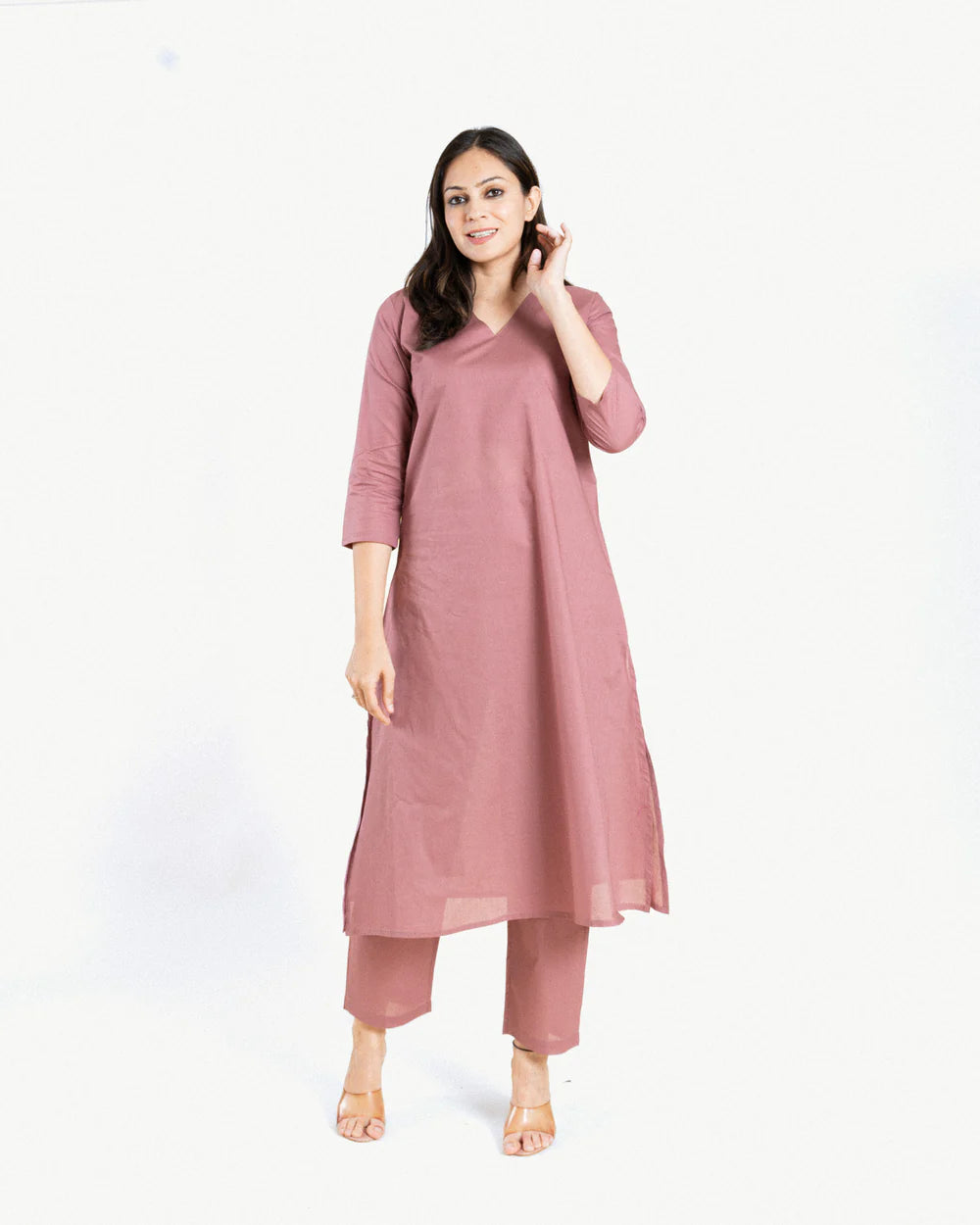 Classic Noir" – Redefining Everyday Elegance by Vedora