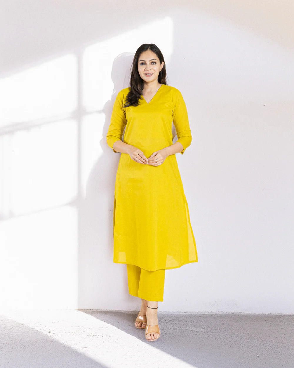 Classic Noir" – Redefining Everyday Elegance by Vedora