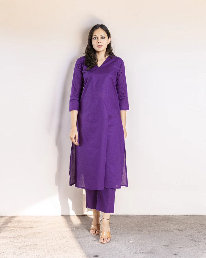 Classic Noir" – Redefining Everyday Elegance by Vedora